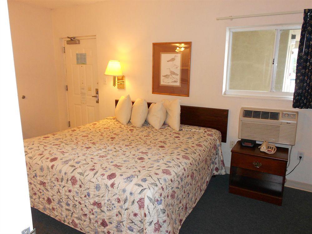 Daytona Beach Extended Stay Hotel Екстер'єр фото